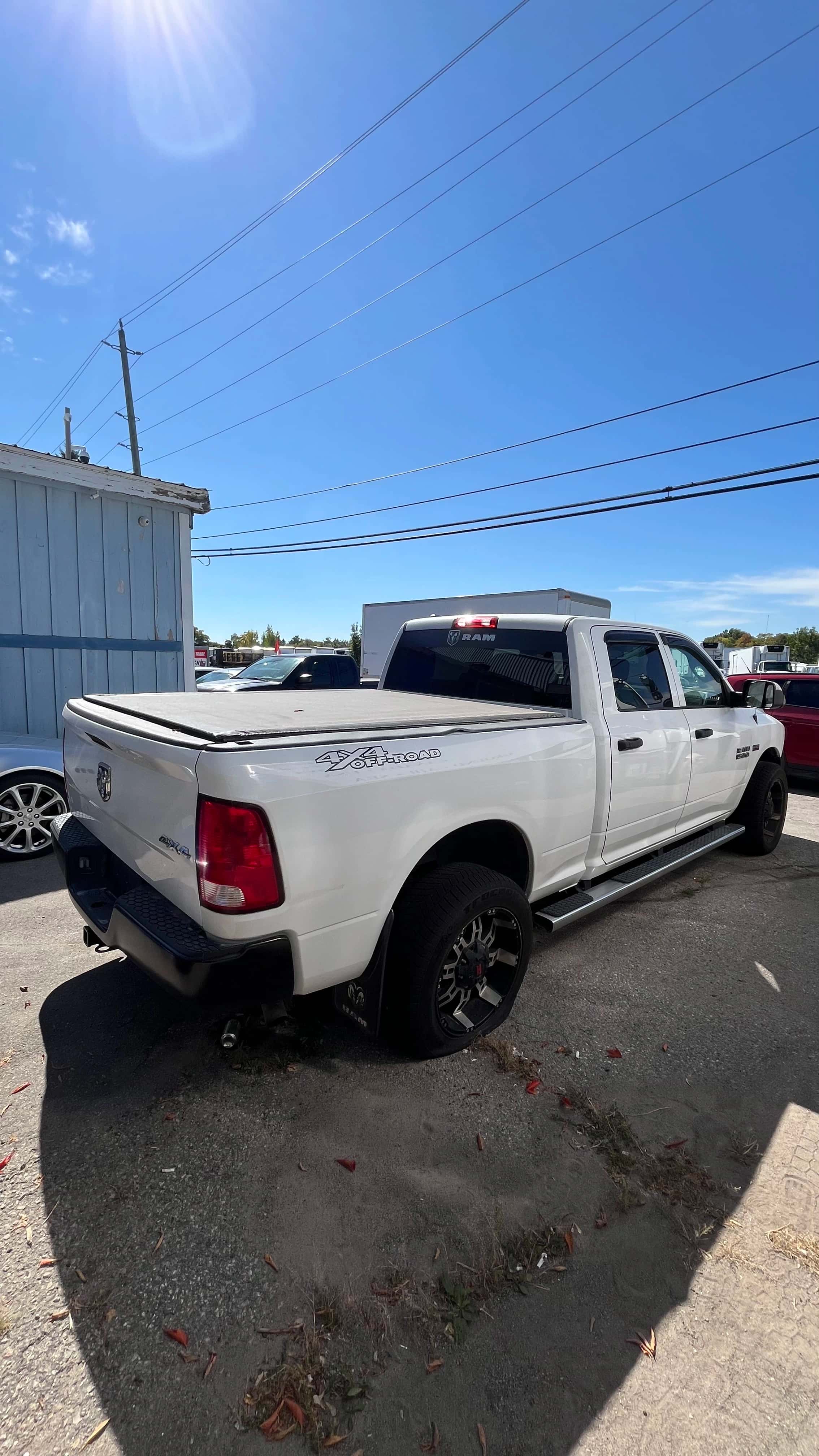 2018 RAM 1500 ST 4X4 - Thumbnail 6